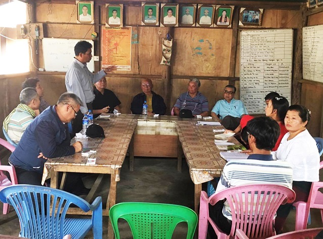 Visiting on IDP camp in Laiza