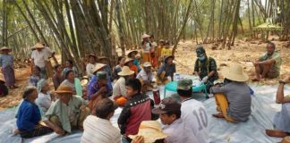 Civilians Threatened With Jail Time For Accepting Face Masks RCSS medical team meet with Mong Pan villagers Photo by Tai Freedom