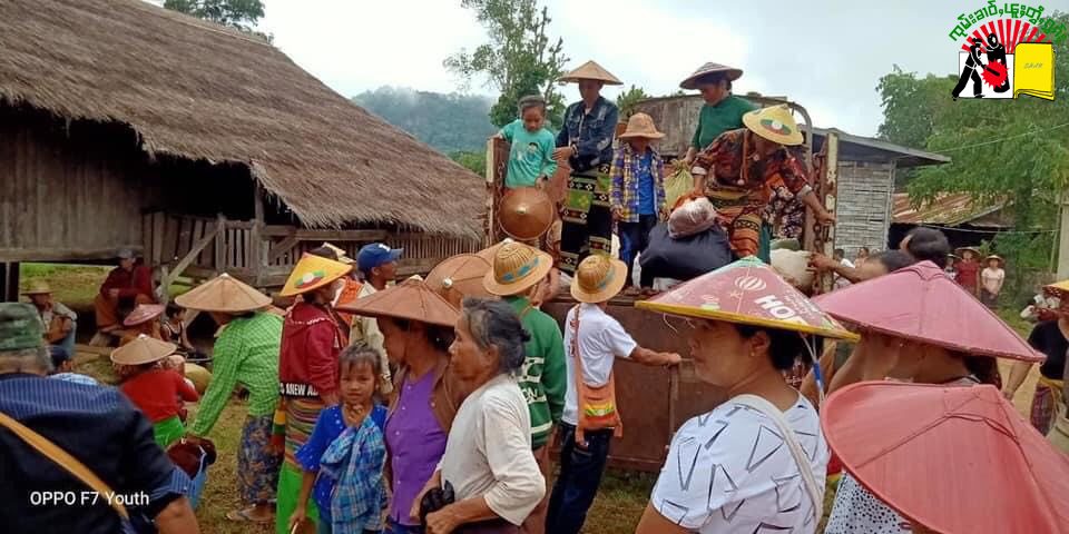 villagers flee cause of fighting between Datmadaw at Kyautmae