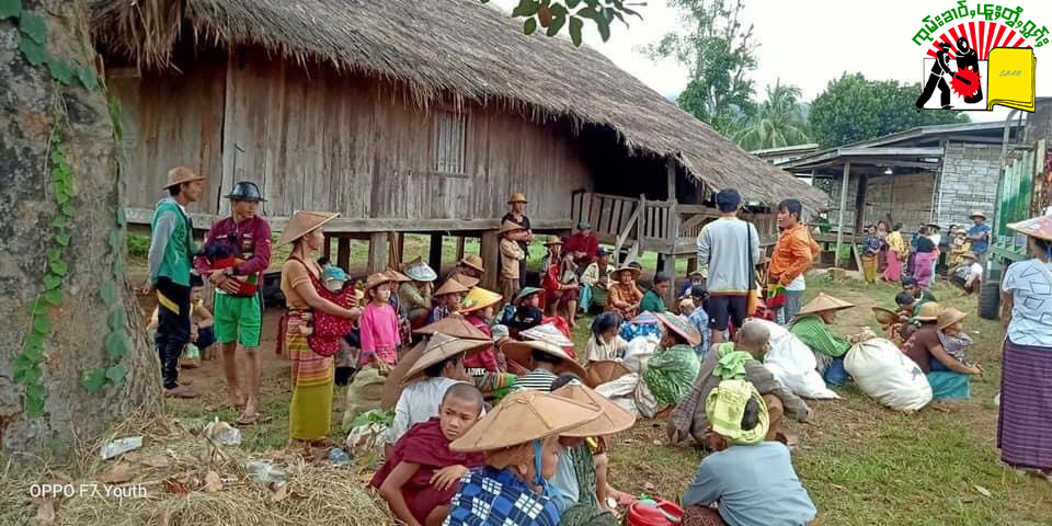 villagers flee cause of fighting between Datmadaw