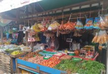 Families Facing Food Insecurity Under Burma’s Regime vegetable seller