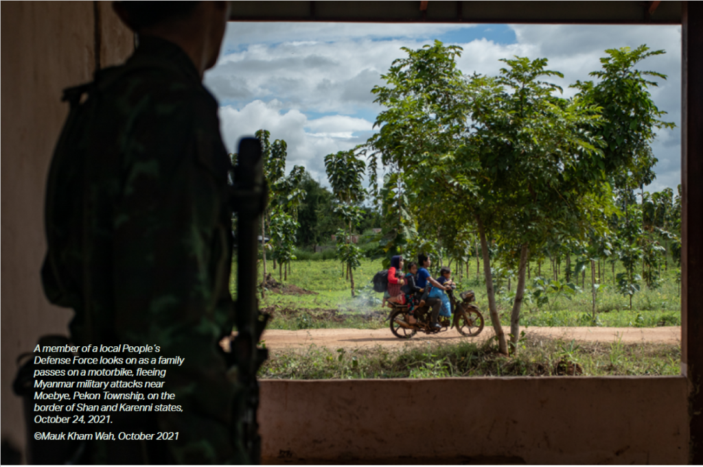 The PDF looking family fleeing military attack at Shan Karenni border