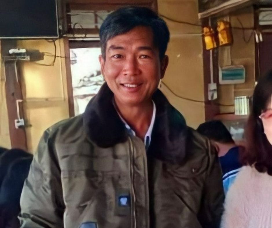 military arrest Ko Nyi Khin volunteer at Paikhun