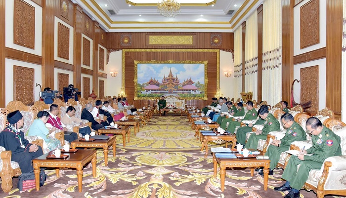 Commander in Chief General Min Aung Hlaing meet with PPST team old picture in 2018