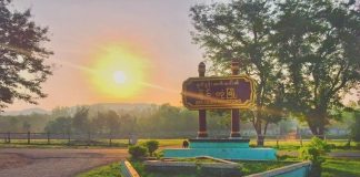 Regime Troops Detain 7 People In Mong Ton Mong Ton Signboard