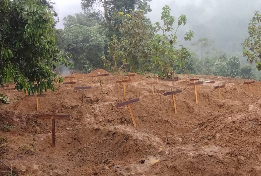 Massive grave in Hpakant
