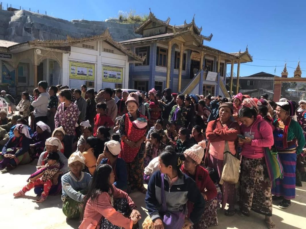 IDPs at a temple in Namsan township