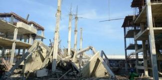 Under Construction 4-storey Building Collapses In Bangkok, Injuring 5 Burmese Workers The collapsed 4 storey building