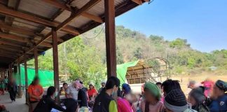 Drinking Water Problem Causes Diarrhea For Nearly 2000 Residents On Shan-Kayah Border People line up for health check Photo Mobye Recue Team