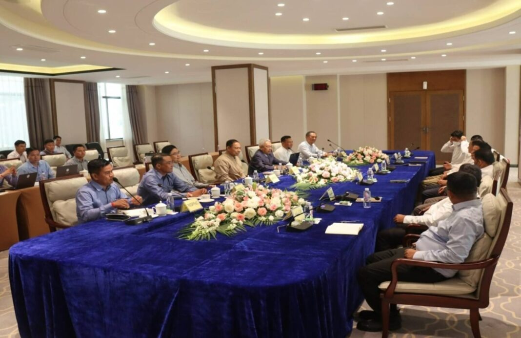 Three Brotherhoods Alliance meet with Military Council