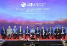 HERO WORSHIP VERSUS COLLECTIVE LEADERSHIP: Controversial Thai FM meeting with detained NLD leader revealed anti-junta soft spot The 56th ASEAN Foreign Ministers Meeting AMM in Jakarta
