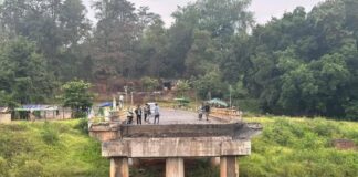 Hsipaw Residents Fearful After Second Bridge Destroyed Broken bridge in Hsipaw, northern Shan State