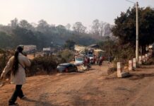 TNLA shuts down Hsipaw–Kyaukme road People stop along the Hsipaw–Kyaukme road