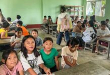 Airstrike Fears Cause MNDAA to Close Only School in Pang Hsai Town, Shan State Pang Hsai Basic Education High School's students