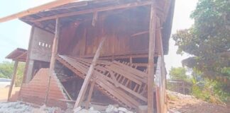 Earthquake Kills Two Children in Pinlaung Township, Shan State A housed damaged by earthquake