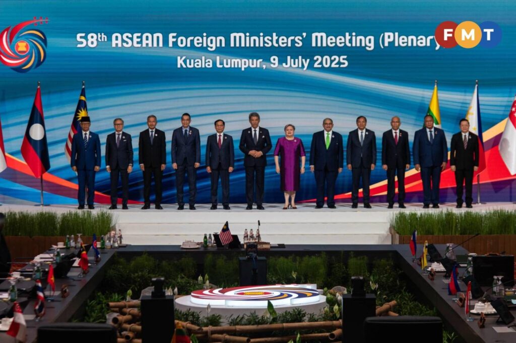 ASEAN Foreign Ministers Photo Free Malaysia Today