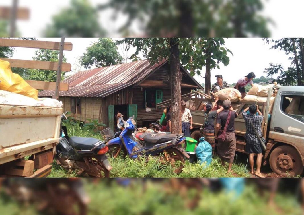 Displaced villagers in Shan State