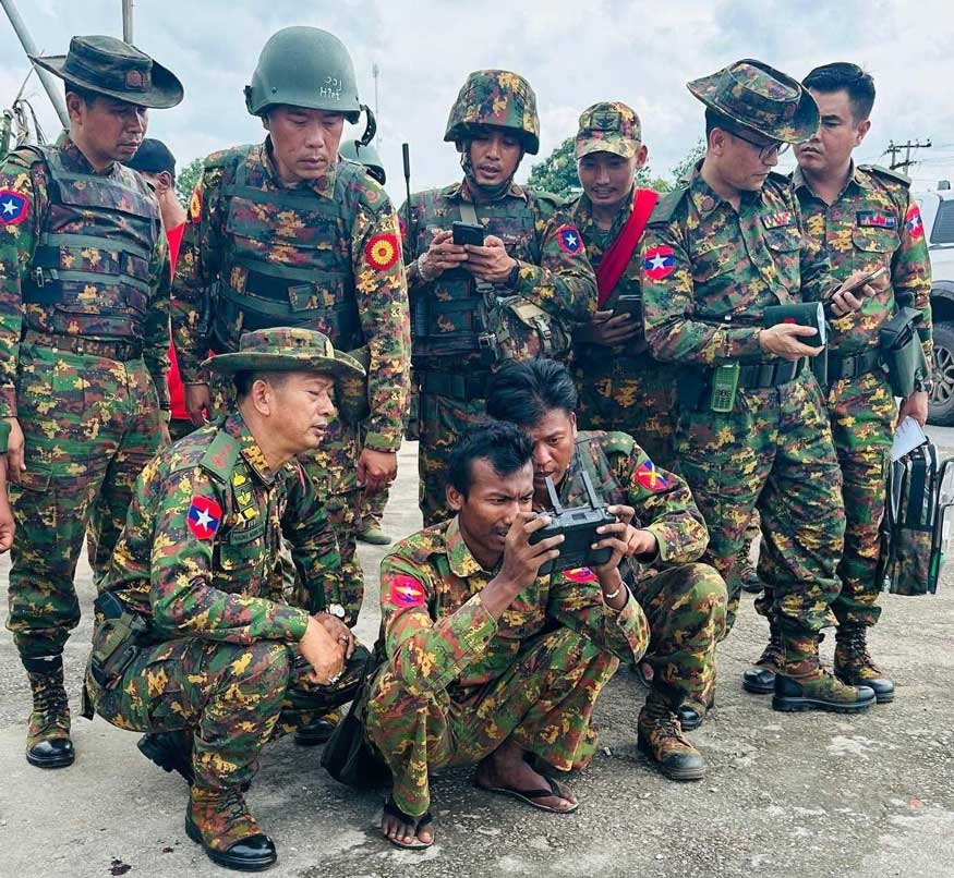 Junta troops use technology on the frontline