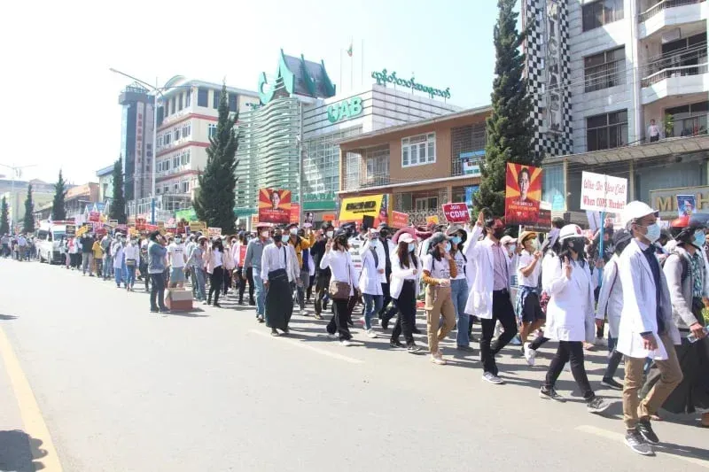CDM health workers protest in Taunggyi, 2021