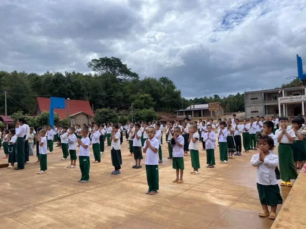 Students at Loi Lwam Charitable Monastic School