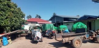 Displaced Pekon Township Residents Face Hardships Upon Return The vehicles used by IDPs (internally displaced persons) in Mong Pai, southern Shan State