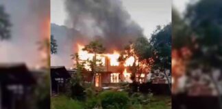 Combined Junta–PNO Forces Set Fire to Village in Southern Shan State A burned house in Pai Khun Township