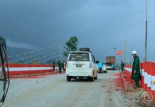 Hsenwi After Operation 1027: A Town Caught Between Powers A checkpoint in Hsenwi operated by the MNDAA