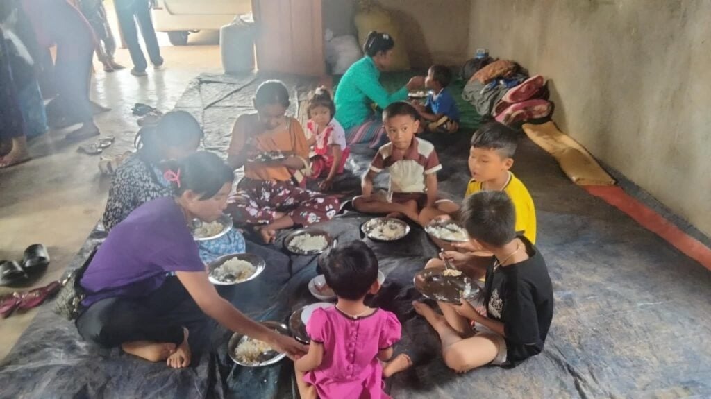 Women and children among IDPs bear the brunt of the conflict2