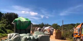 Transport Delays Mount as Junta and Militias Tighten Checks in Southern Shan State Long delays leave trucks stuck along the Mong Pawng–Loi Lem road