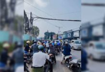 Fuel Shortage Sparks Panic Buying in Taunggyi as Residents Pay Others to Queue People queue at a petrol station in Taunggyi amid fuel shortages