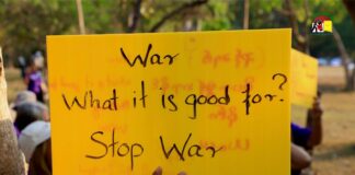 Women Rally Against War in Chiang Mai women's day cm1