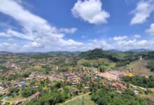 Fields of Fear: Landmines Keep Hsawng Pyaung Farmers from Their Land A view of Hsawng Pyaung village area in Pinlaung Township, southern Shan State, where landmines continue to restrict access to farmland